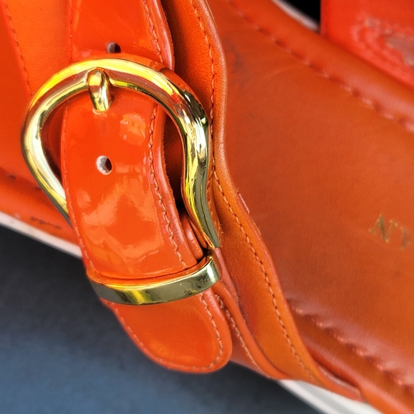 Cole Haan vintage sandals with Nike Air Wmns 6.5 orange - Picture 4 of 10